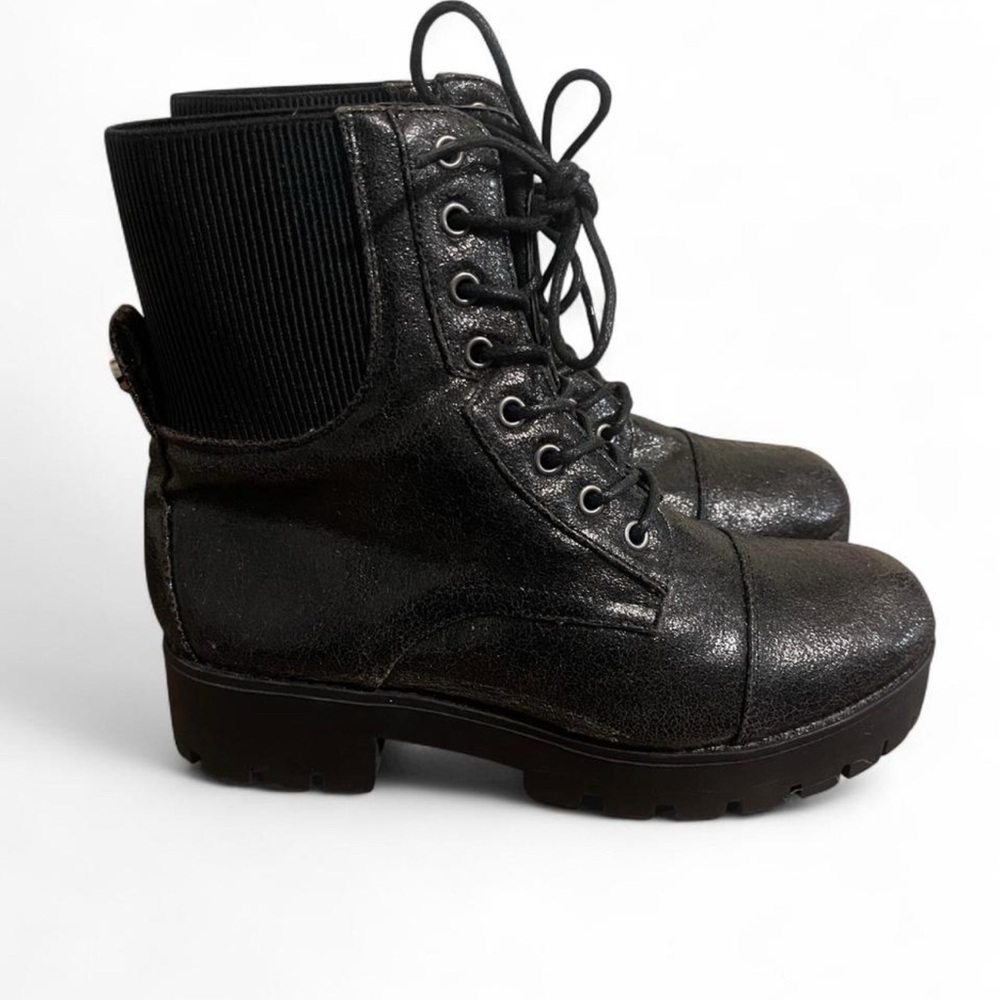 Seven7 Black Vegan Crackle Leather Combat Boots | Chunky Lug Sole | Size 9